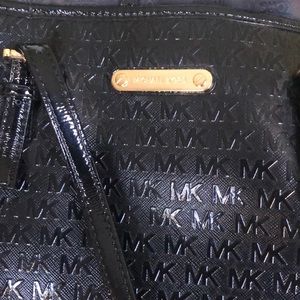 Michael Kors black patent tote bag/purse